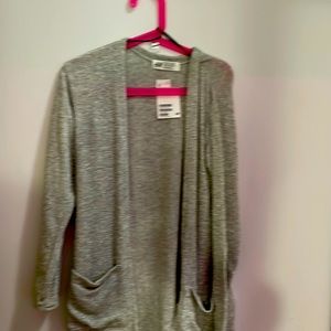 HM sweater silver cover up